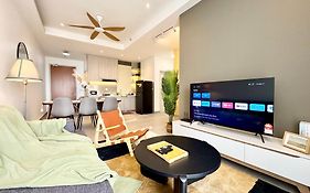 Sunsuria Forum Soho & Residence Suites Setia Alam By Moka